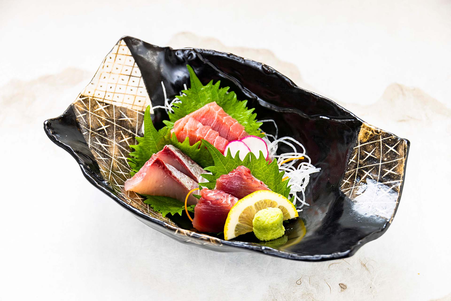 おまかせ刺身 3種盛り 魚屋：UOTACHI
